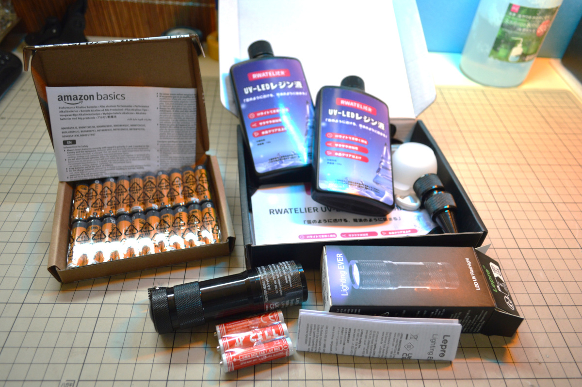 3Dプリンターで造形したABSをUVレジンで接着させる